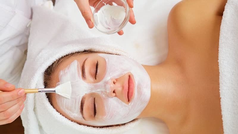 پاکسازی پوست در خانه