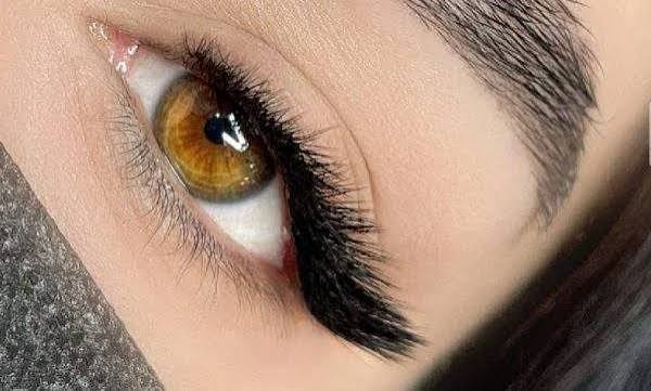 بهترین مرکز کاشت مژه کاشت مژه
